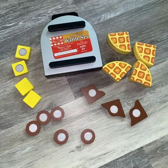 MELISSA DOUG FOOD PRESS & SERVE WAFFLE DISCONTINUED VERY RARE Used